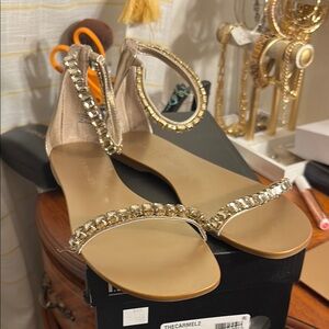 Elegant Gold Women's Sandals